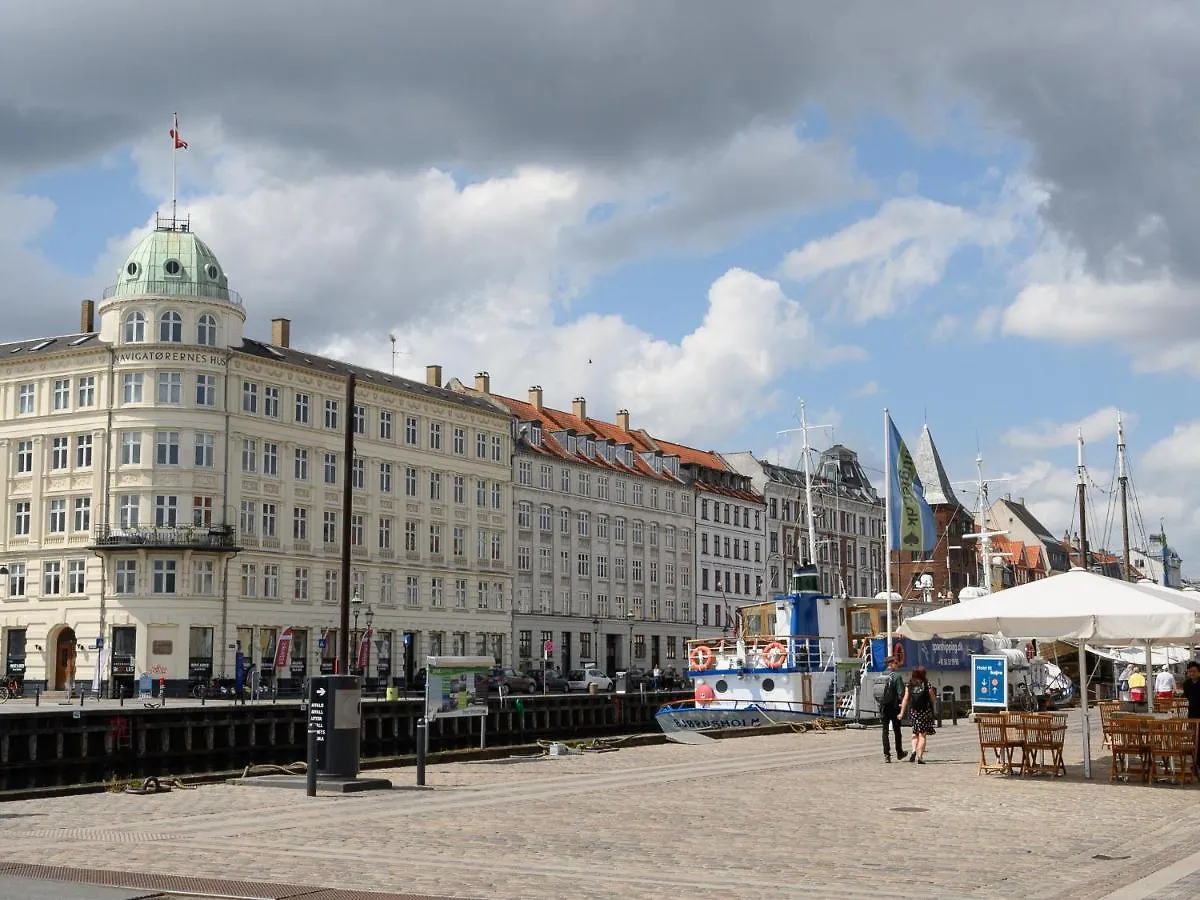 Gammel Mønt 3rd floor Lejlighed København Danmark